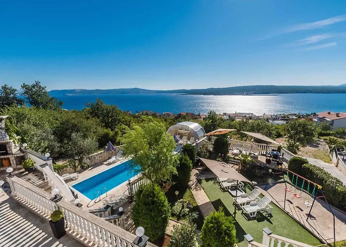 Crikvenica, Vinodol 5 *